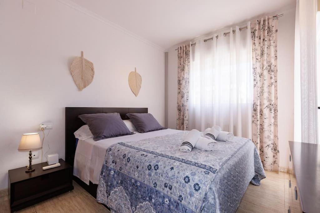 Hébergement de vacances Adosado Con Jardin En Xalets De *