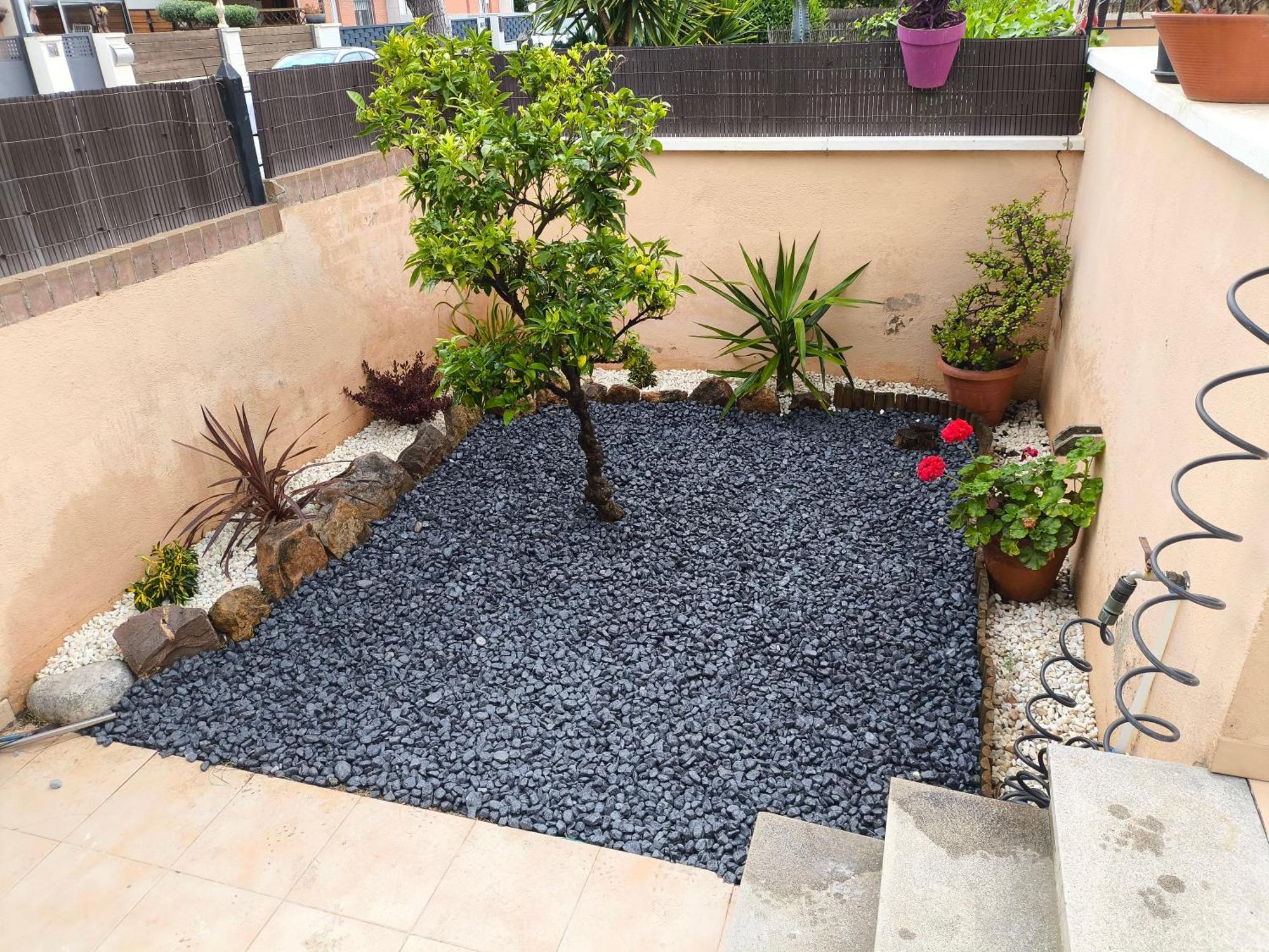 Adosado Con Jardin En Xalets De Hébergement de vacances